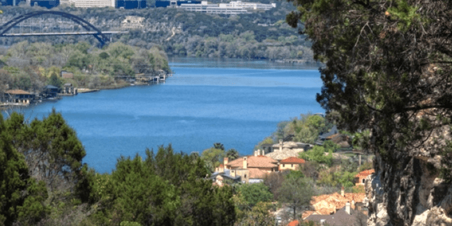 Austin Movers at Austin 360 Bridge View